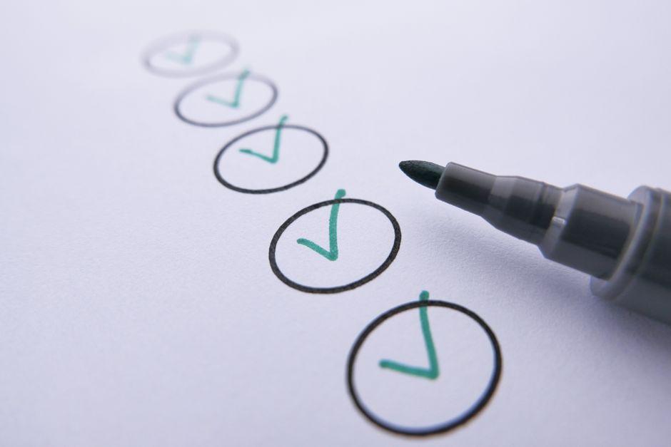 What is the roadmap to MEES compliance for commercial landlords?